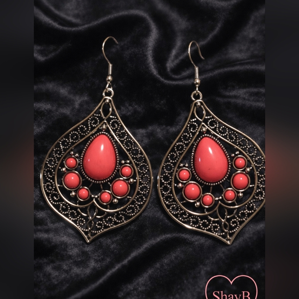 Pink Teardrop Earrings